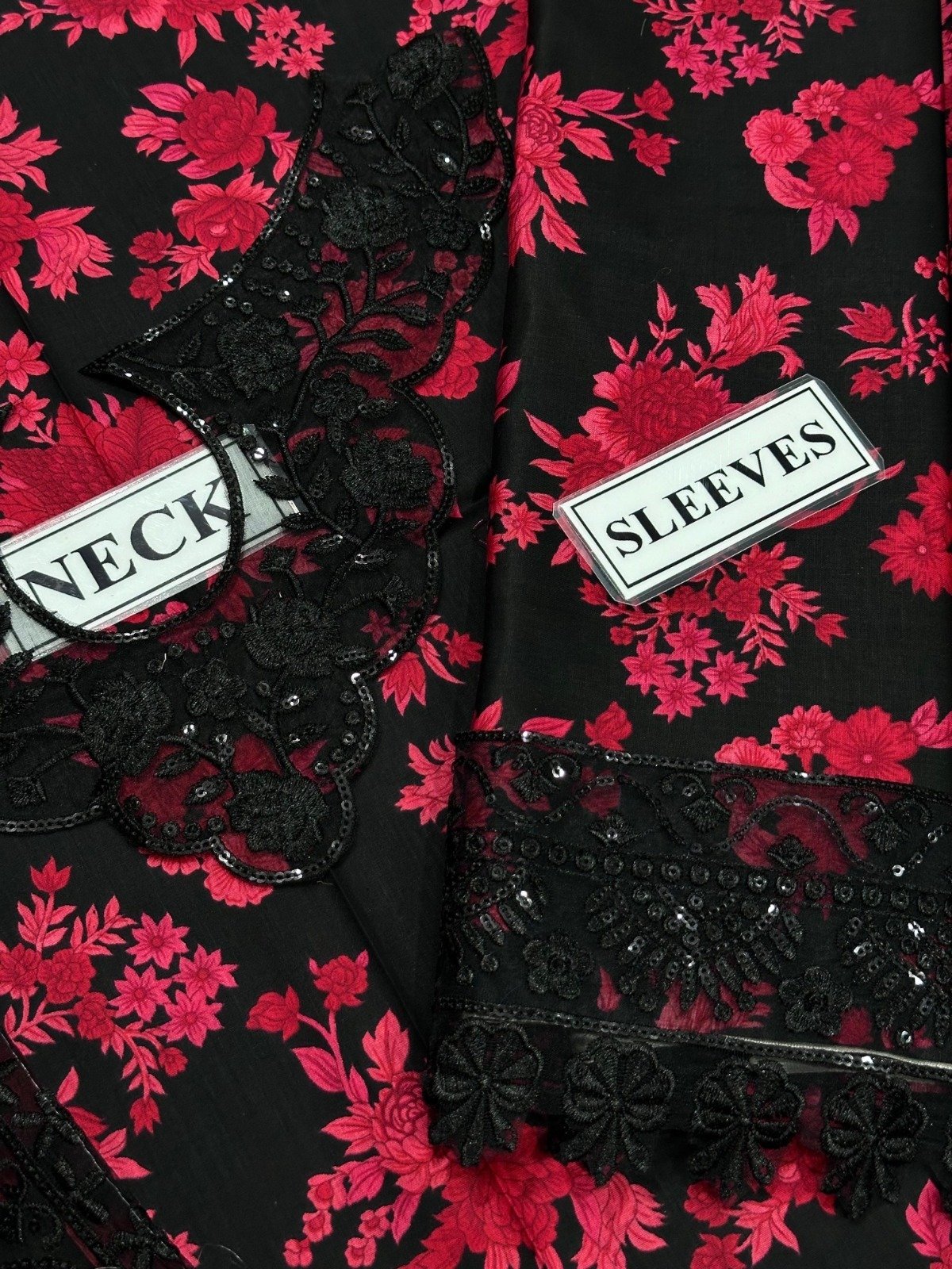 Aneela’s Unstitch Replica Lawn 3-Piece Suit with Chiffon Embroidered Dupatta