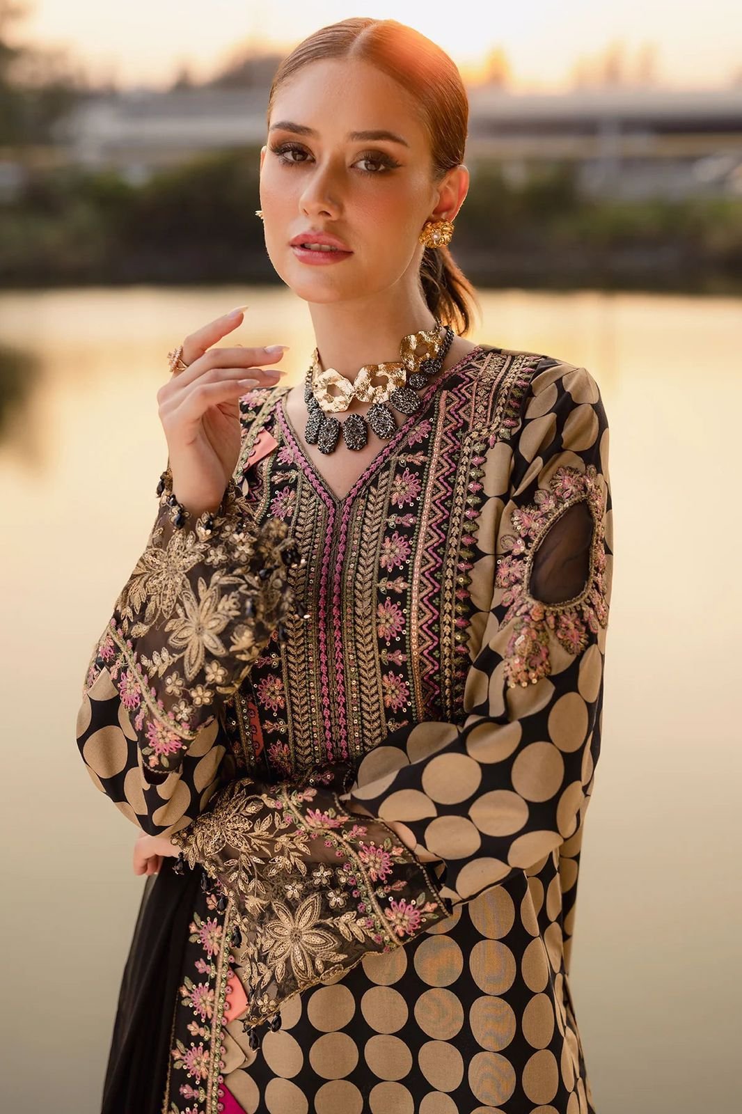 Unstitch Replica Lawn 3-Piece Suit with Chiffon Embroidered Dupatta