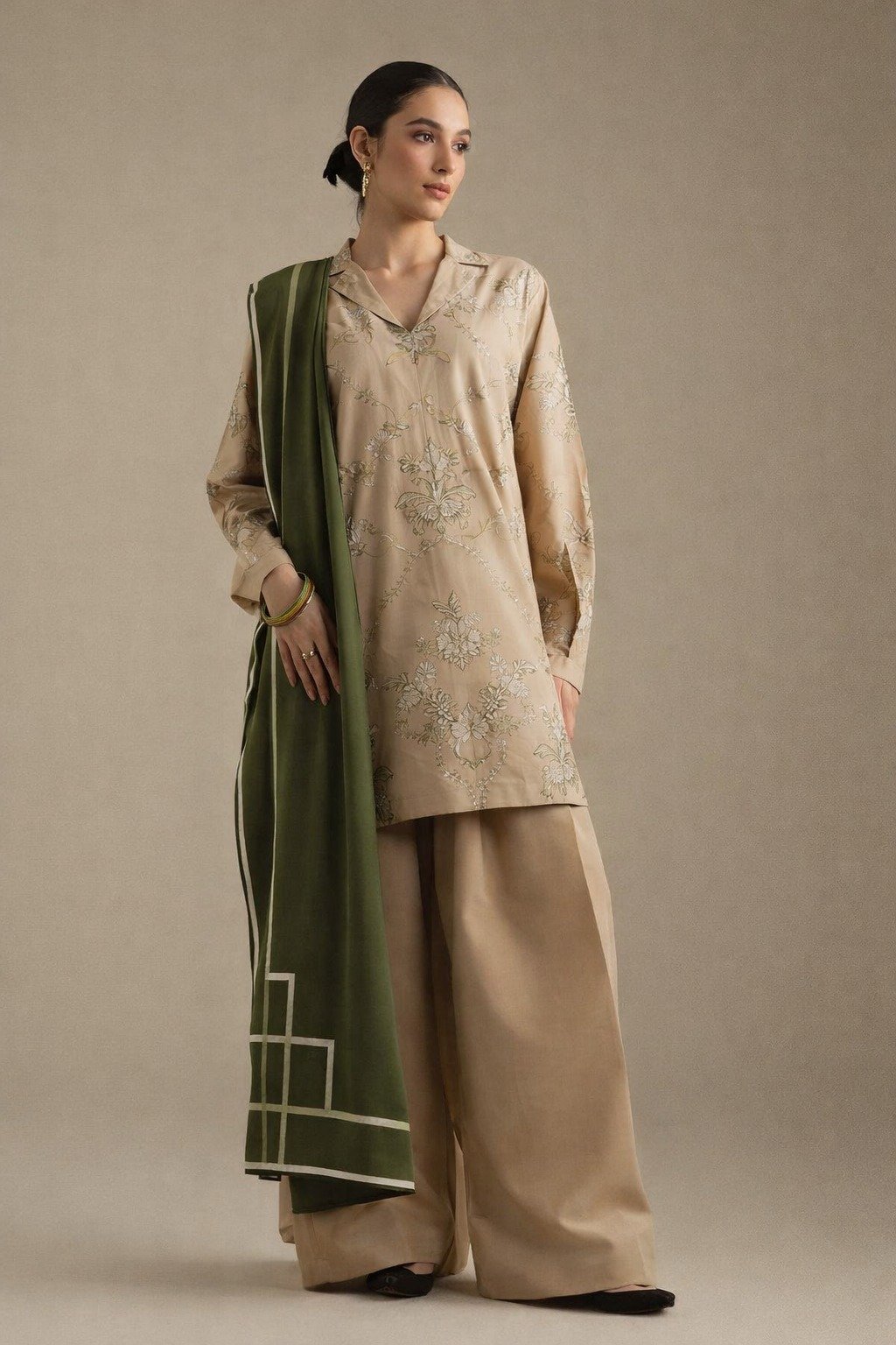 Lawn 3-Piece Embroidered Suit with Digital Diamond & Embroidered Dupatta