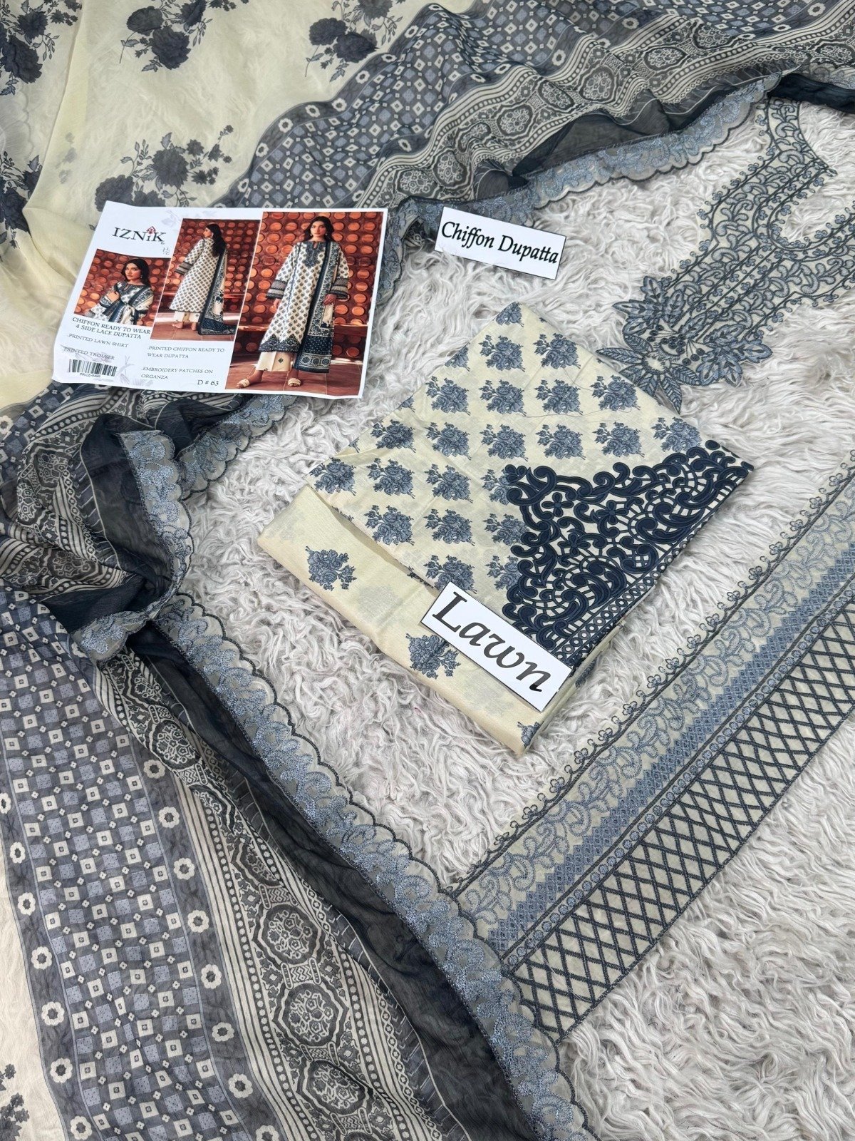 Luxury Lawn Digital Print 3PC Suit with Chiffon Ready-to-Wear Dupatta & Patches