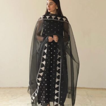 Black Embroidered Lawn 3-Piece Suit – Mix Brands Collection