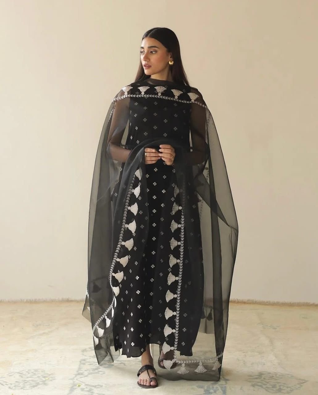 Black Embroidered Lawn 3-Piece Suit – Mix Brands Collection