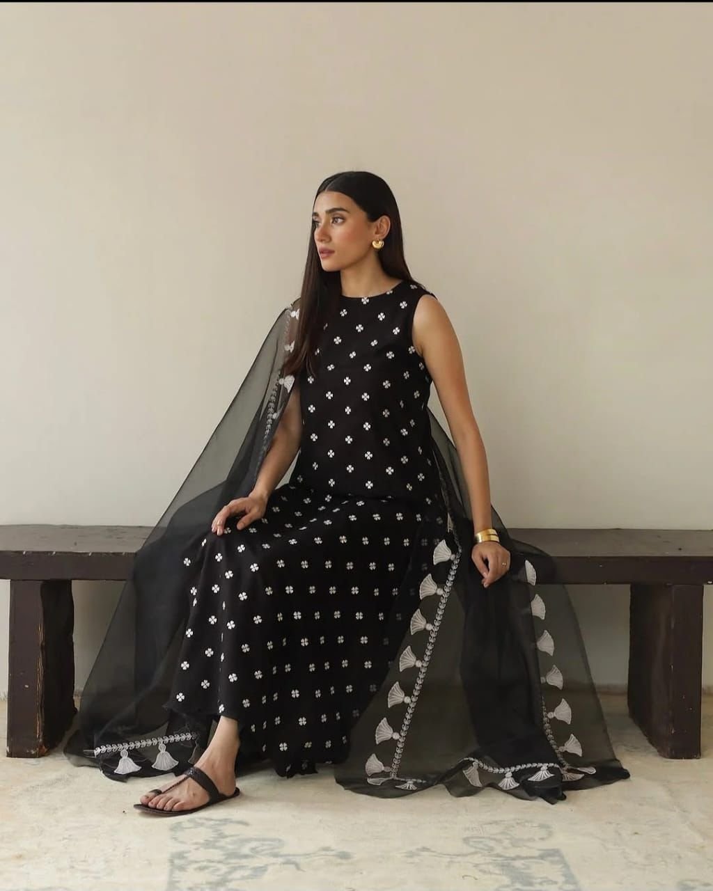 Black Embroidered Lawn 3-Piece Suit – Mix Brands Collection