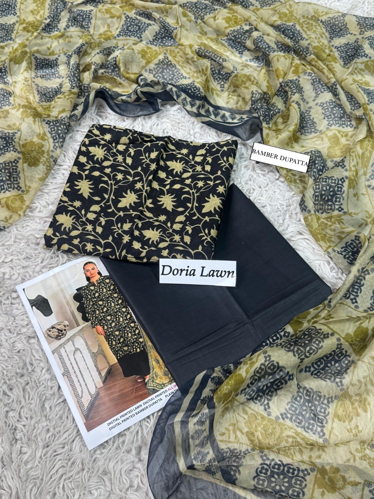 DORIA LAWN 3-Piece Digital Print Suit with Bamber Dupatta – 2026 Collection