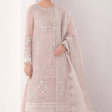 Style Me Wear Lawn Collection 2026 – Printed Lawn Suit with Heavy Embroidered Chiffon Dupatta