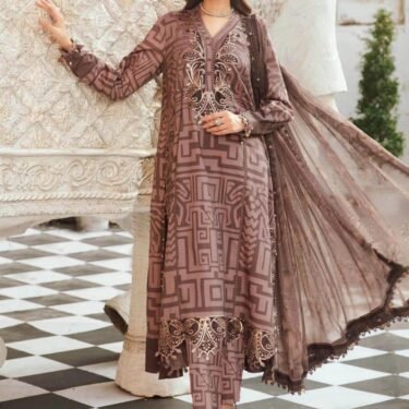 Print Lawn Collection 2025 – Most Hit Design with Heavy Spangle Embroidery (Article MPT-2703 A/B)