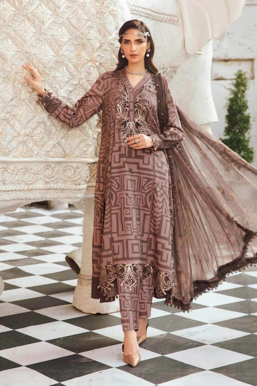 Print Lawn Collection 2025 – Most Hit Design with Heavy Spangle Embroidery (Article MPT-2703 A/B)