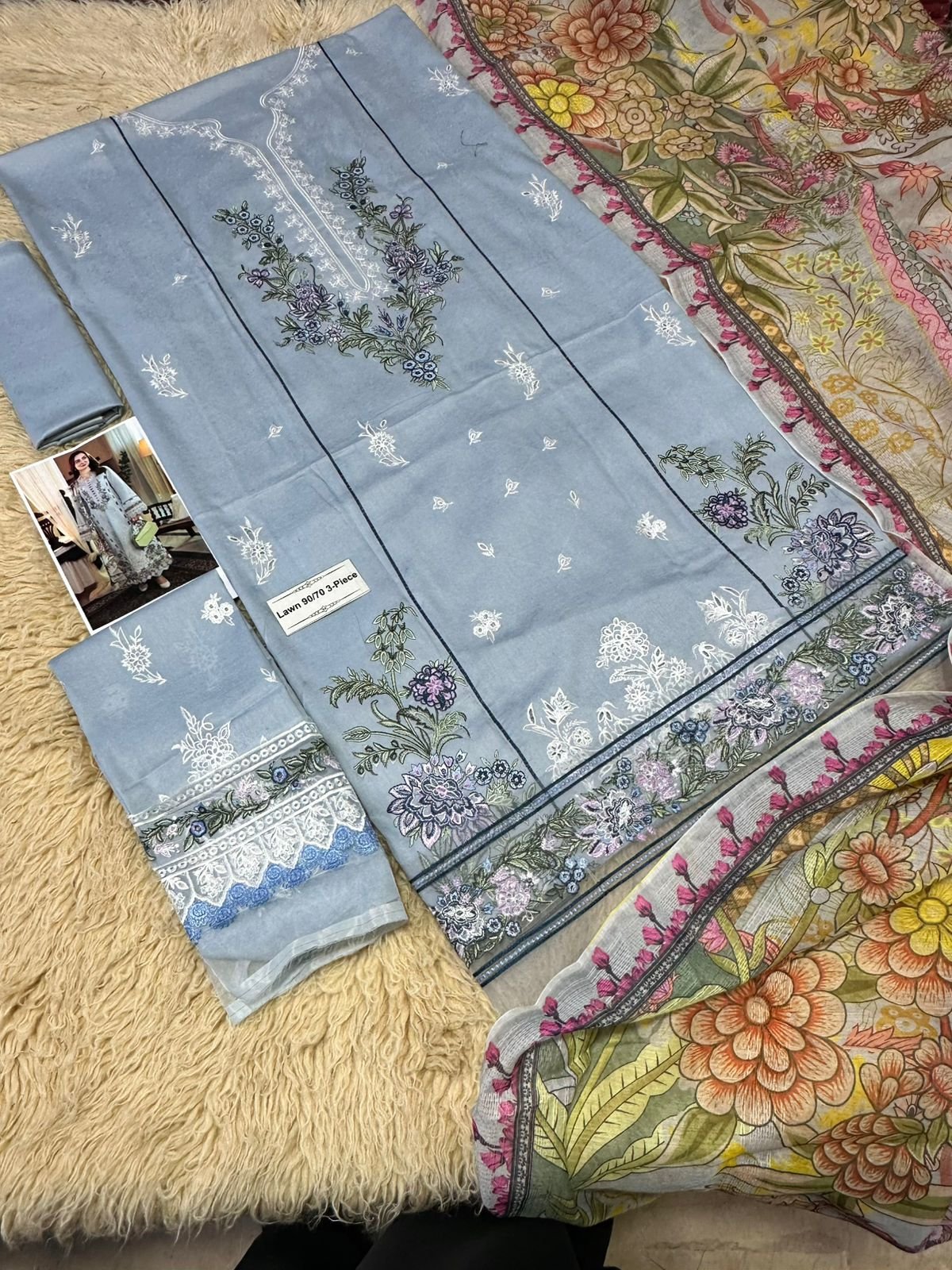 Mix Brands Lawn 3PC Chikankari Embroidered Suit – Tarkashi Diamond Dupatta